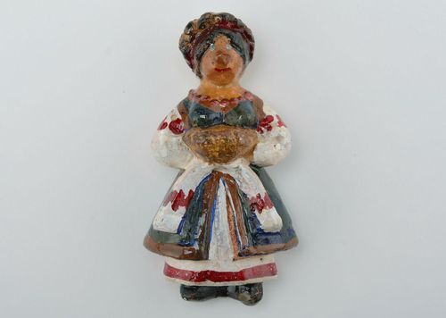 Imã Ukrainochka com um prato - MADEheart.com