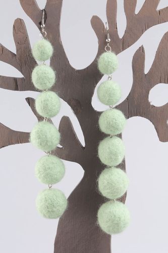 Brincos compridos de lã - MADEheart.com