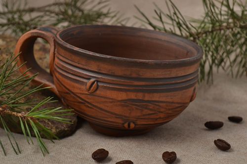 8,5 oz clay wide coffee cup with handle and coffee beans pattern 0,45 lb - MADEheart.com