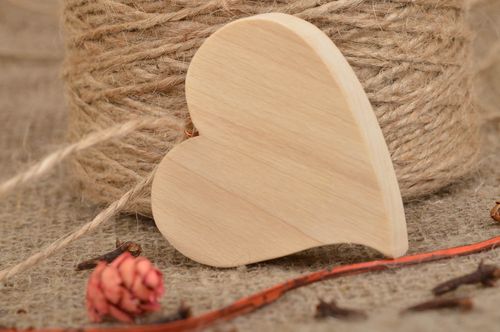 Wooden handmade beautiful small wall panel in shape of heart eco decor - MADEheart.com