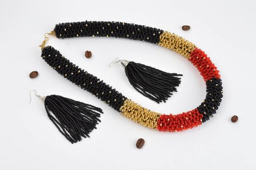 Orecchini e collana fatti a mano gioielli da donna di perline kit originale - MADEheart.com