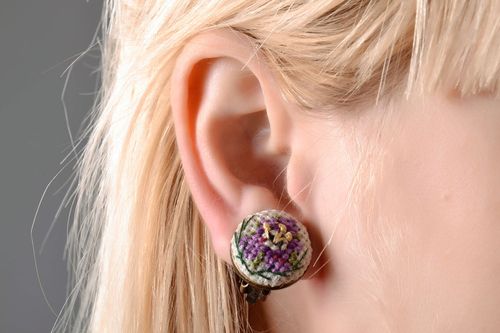 Clip on earrings with embroidery - MADEheart.com