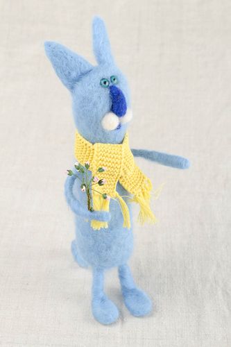 Handmade felt toy soft toy cat figurine stuffed animal home decor gifts for kids - MADEheart.com