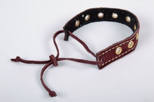 Leather bracelet with rivets - MADEheart.com