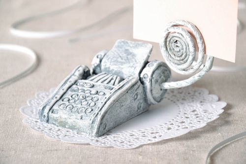 Estatueta suporte Máquina de escrever - MADEheart.com