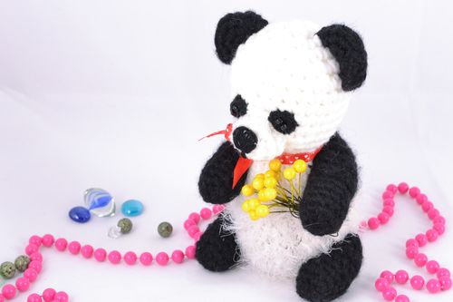 Panda carina a maglia fatta a mano pupazzo morbido da bambini a uncinetto - MADEheart.com