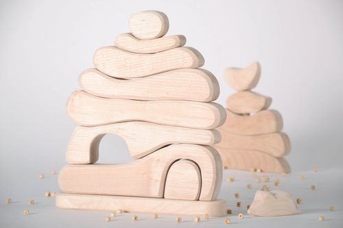 Wooden Educative Toy Mouses House - MADEheart.com