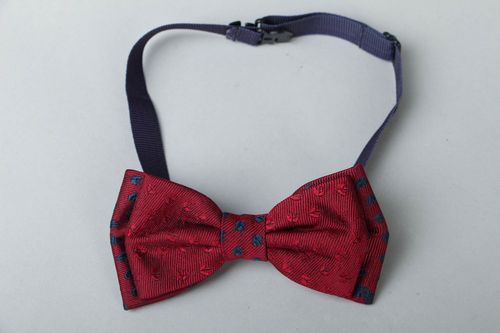 Handmade bow tie - MADEheart.com