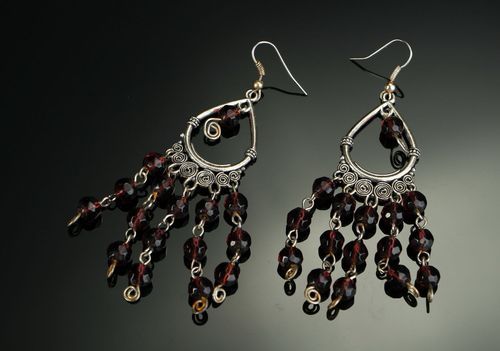 Long earrings made of glass - MADEheart.com