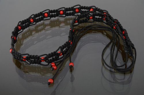 Macrame belt woven of polyester cord and wooden beads - MADEheart.com