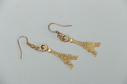 Dangle earrings with Eiffel tower charms - MADEheart.com