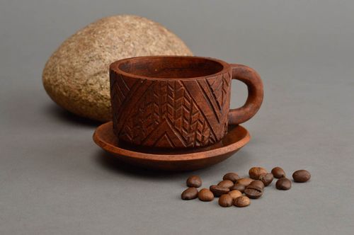 Глиняная чашка с блюдцем в технике лепки ручной работы с узорами оригинальная - MADEheart.com