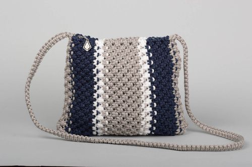 Umhängetasche Damen handmade Designer Tasche bunte Handtasche in Grau gestreift - MADEheart.com
