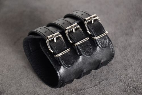 Wide handmade black genuine leather wrist bracelet with three buckles unisex - MADEheart.com