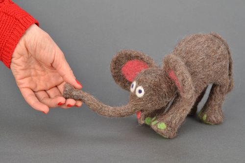 Designer toy felted of wool Elephant - MADEheart.com