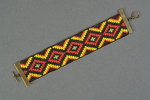 Bracelet fait main de perles de rocaille jaune noir - MADEheart.com