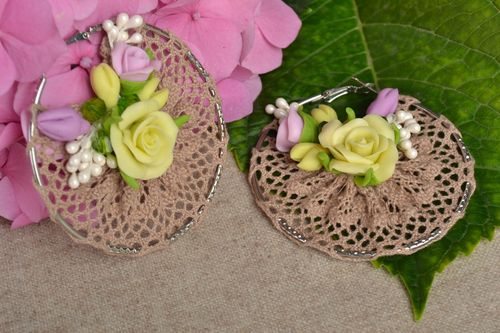 Boucles doreilles rondes Bijou fait main design floral grandes Cadeau femme - MADEheart.com