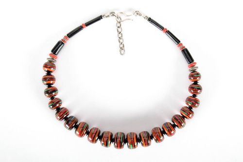Bright glass bead necklace - MADEheart.com