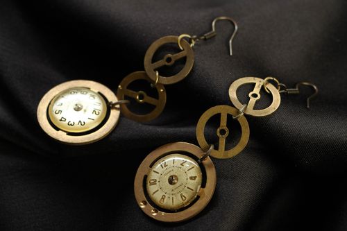 Long earrings with mechanisms in steampunk style - MADEheart.com