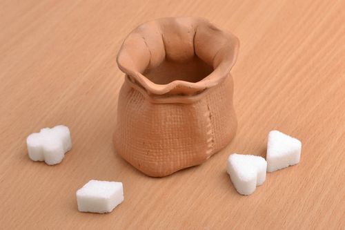 Pot à épices en terre cuite en forme de sac fait main design de créateur - MADEheart.com