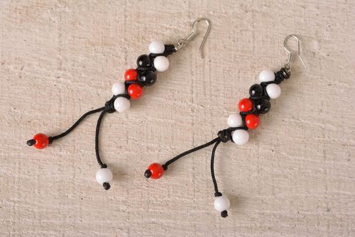 Boucles doreilles originales Bijou fait main pendantes Cadeau femme tressage - MADEheart.com