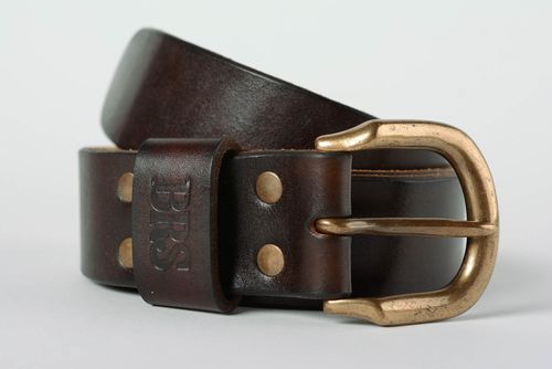 Stylish handmade dark brown leather belt with metal buckle for men - MADEheart.com