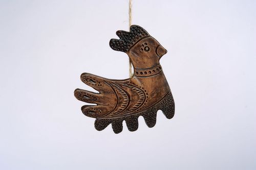 Pingente de cerâmica Galo - MADEheart.com