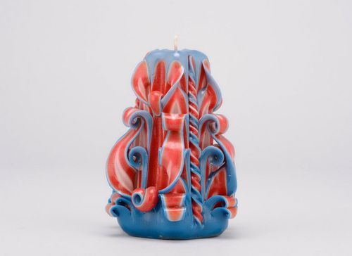 Handmade carved candle made of paraffin wax - MADEheart.com