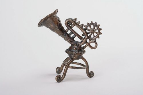 Statuette Mechanische Trompete - MADEheart.com