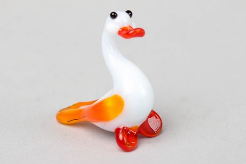 Figurilla de vidrio en técnica de lampwork Pato - MADEheart.com