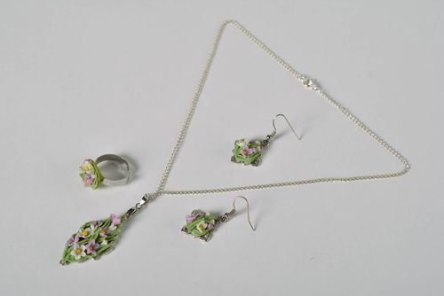Handmade polymer clay flower jewelry set 3 pieces designer earrings ring pendant - MADEheart.com