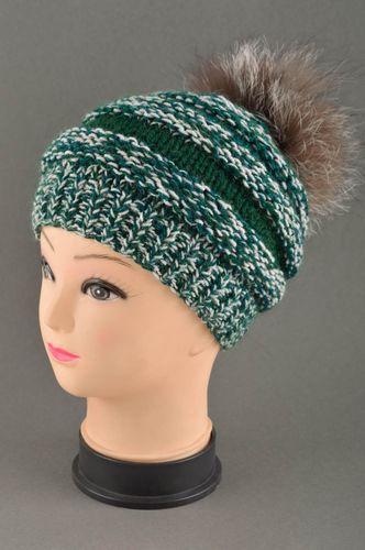 Chapeau pompon fait main Bonnet dhiver fourrure Vêtement pour femme original - MADEheart.com