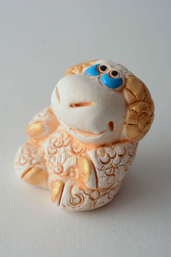 Figurine en céramique faite main Mouton - MADEheart.com