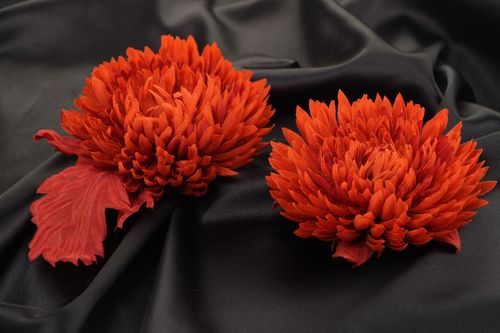 Set of handmade fabric flower accessories 2 items brooch and hair clip - MADEheart.com