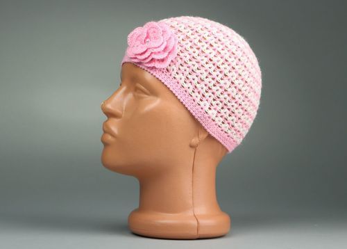 Childrens pink hat - MADEheart.com