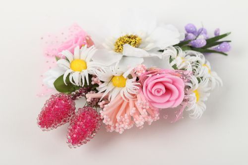 Handmade designer hair clip stylish flower hair clip beautiful accessory - MADEheart.com