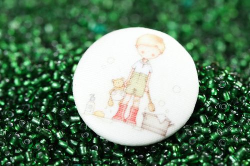 Stylish handmade plastic button printed fabric button handmade accessories - MADEheart.com