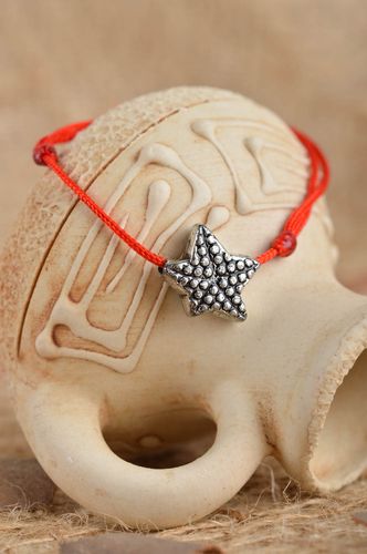 Stylish handmade textile bracelet wax thread bracelet fashion tips for girls - MADEheart.com