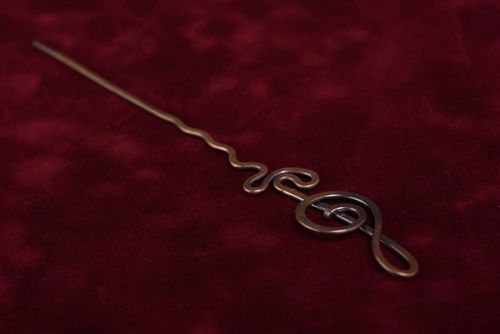 Handmade designer hairpin made of copper using wire wrap technique Treble Clef - MADEheart.com