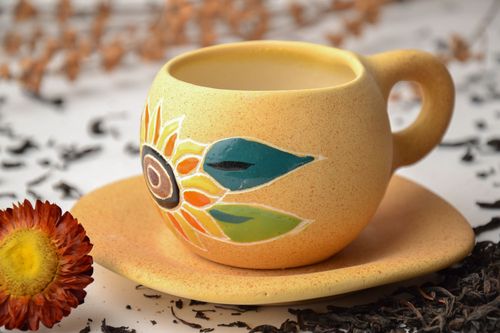 Tasse en terre cuite avec soucoupe - MADEheart.com