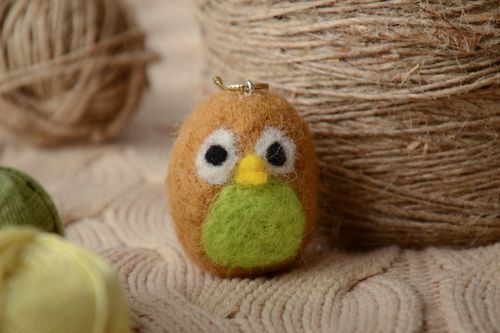 Felted wool interior toy Chicken - MADEheart.com