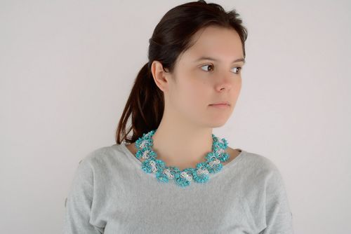 Colar tricotado artesanal frivolité  - MADEheart.com