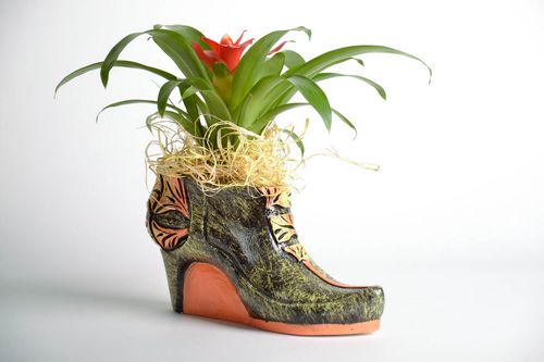 Flowerpot Shoe - MADEheart.com