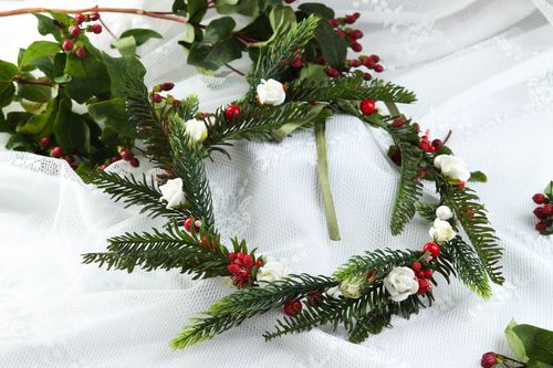 Couronne fleurs Accessoire cheveux fait main de Noël Cadeau femme design - MADEheart.com