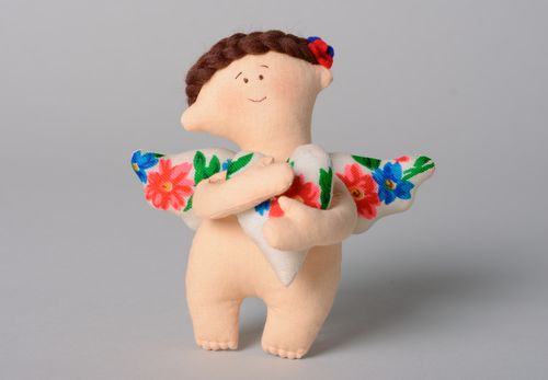 Muñeco decorativo para interior artesanal de algodón con ojal - MADEheart.com