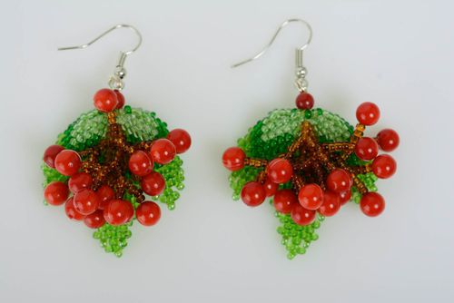 Red and green handmade woven beaded earrings with coral charms stylish - MADEheart.com