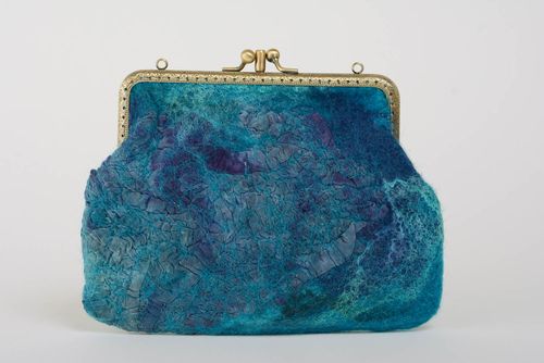 Handmade designer purse created of felted wool and silk with metal clasp  - MADEheart.com