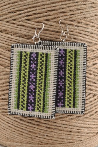 Pendientes bordados - MADEheart.com