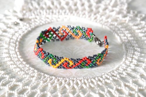 Multicolored Bead Bracelet - MADEheart.com