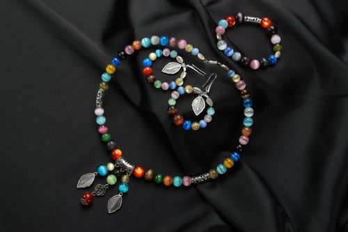 Set fatto a mano di orecchini collana e bracciale kit di accessori di ambra - MADEheart.com